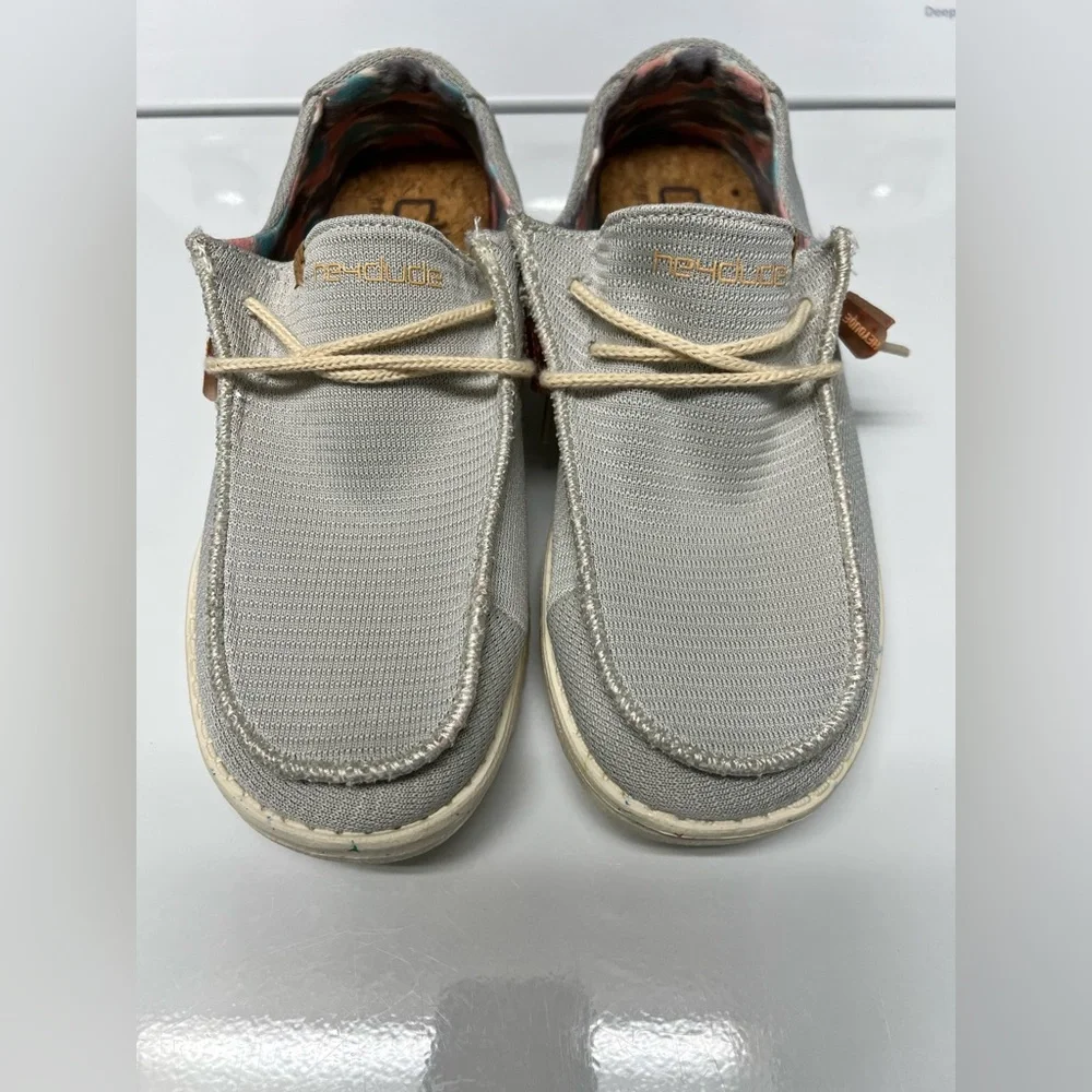 Hey Dude Women’s Wendy Eco Cloud Light blue/gray Slip-On Loafers. - Picture 2 of 6